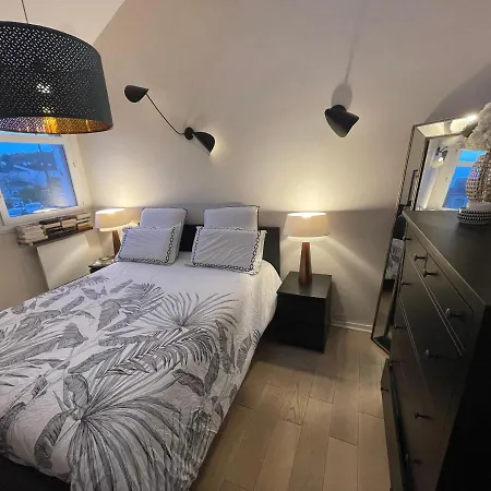 Maison A Holiday home *